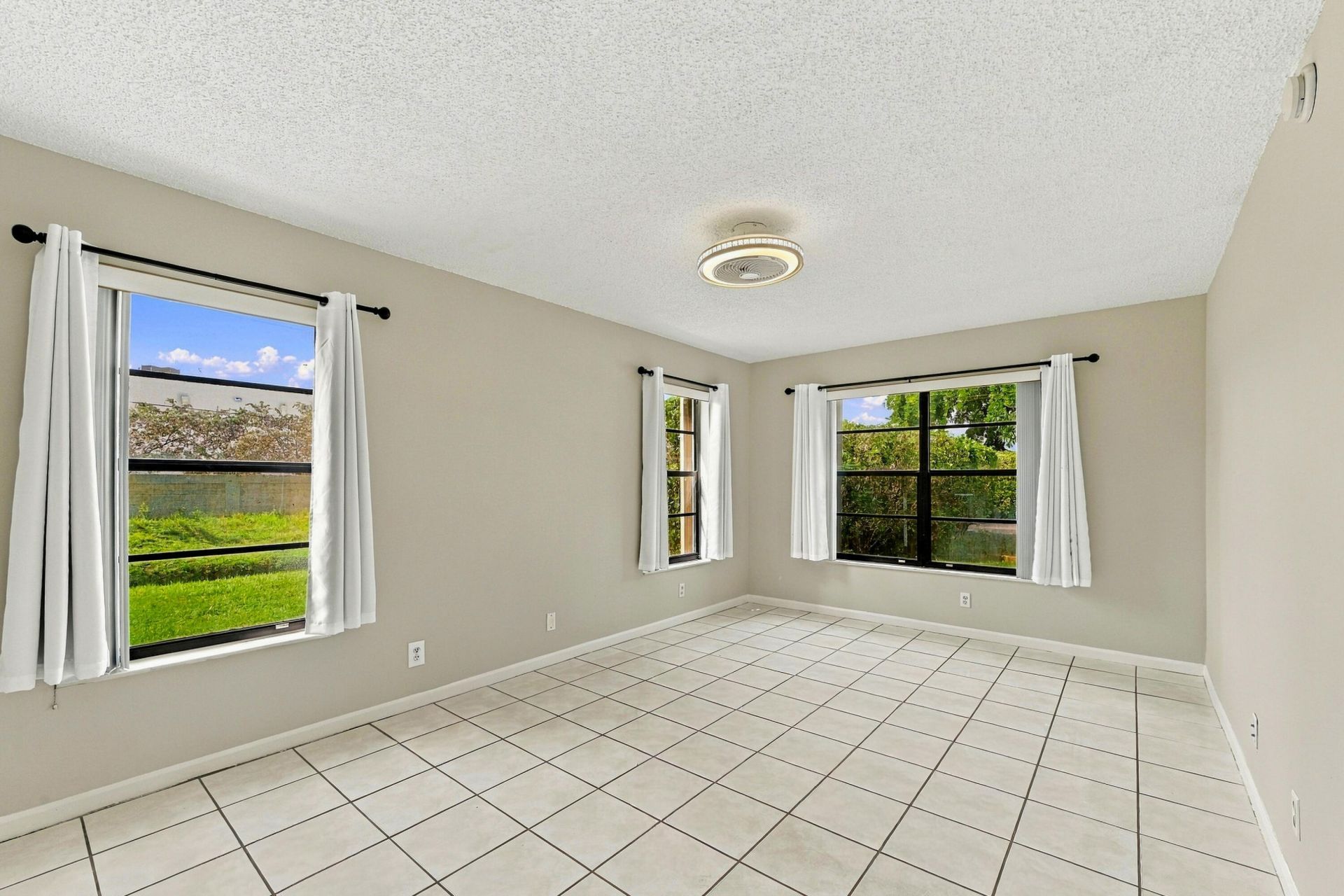 9935 Pineapple Tree Drive, Unit 108, Boynton Beach, FL 33436 Photo