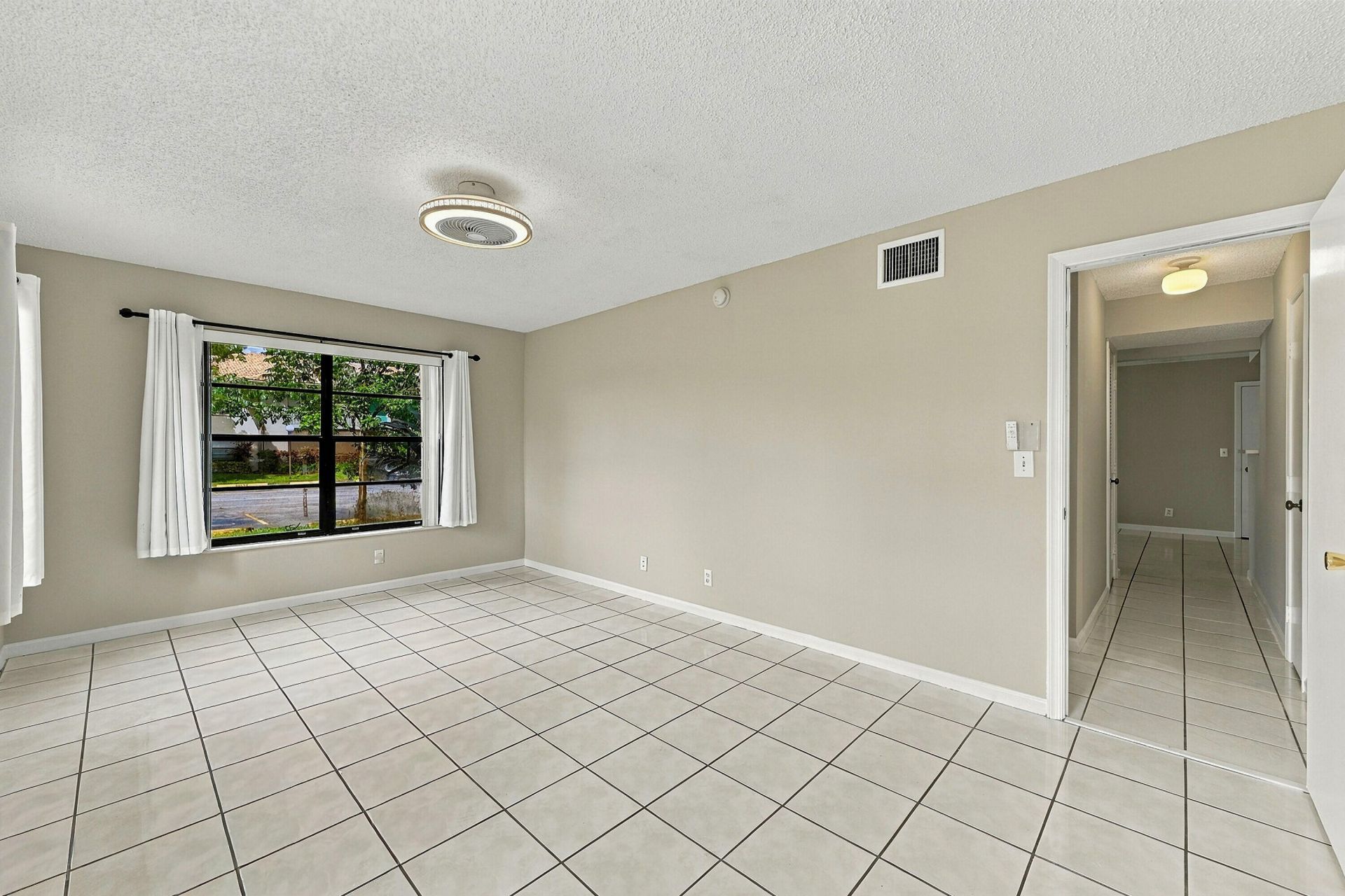9935 Pineapple Tree Drive, Unit 108, Boynton Beach, FL 33436 Photo