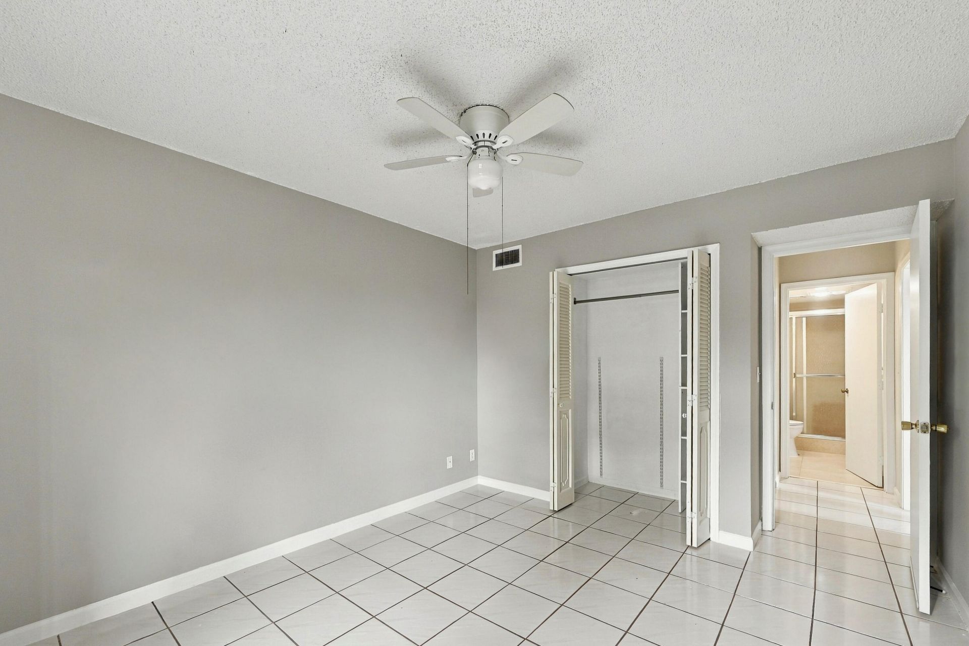 9935 Pineapple Tree Drive, Unit 108, Boynton Beach, FL 33436 Photo