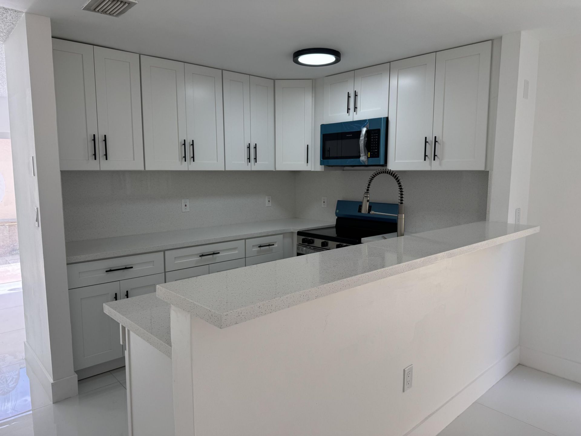 4421 SW 72nd Terrace, Davie, FL 33314 Photo