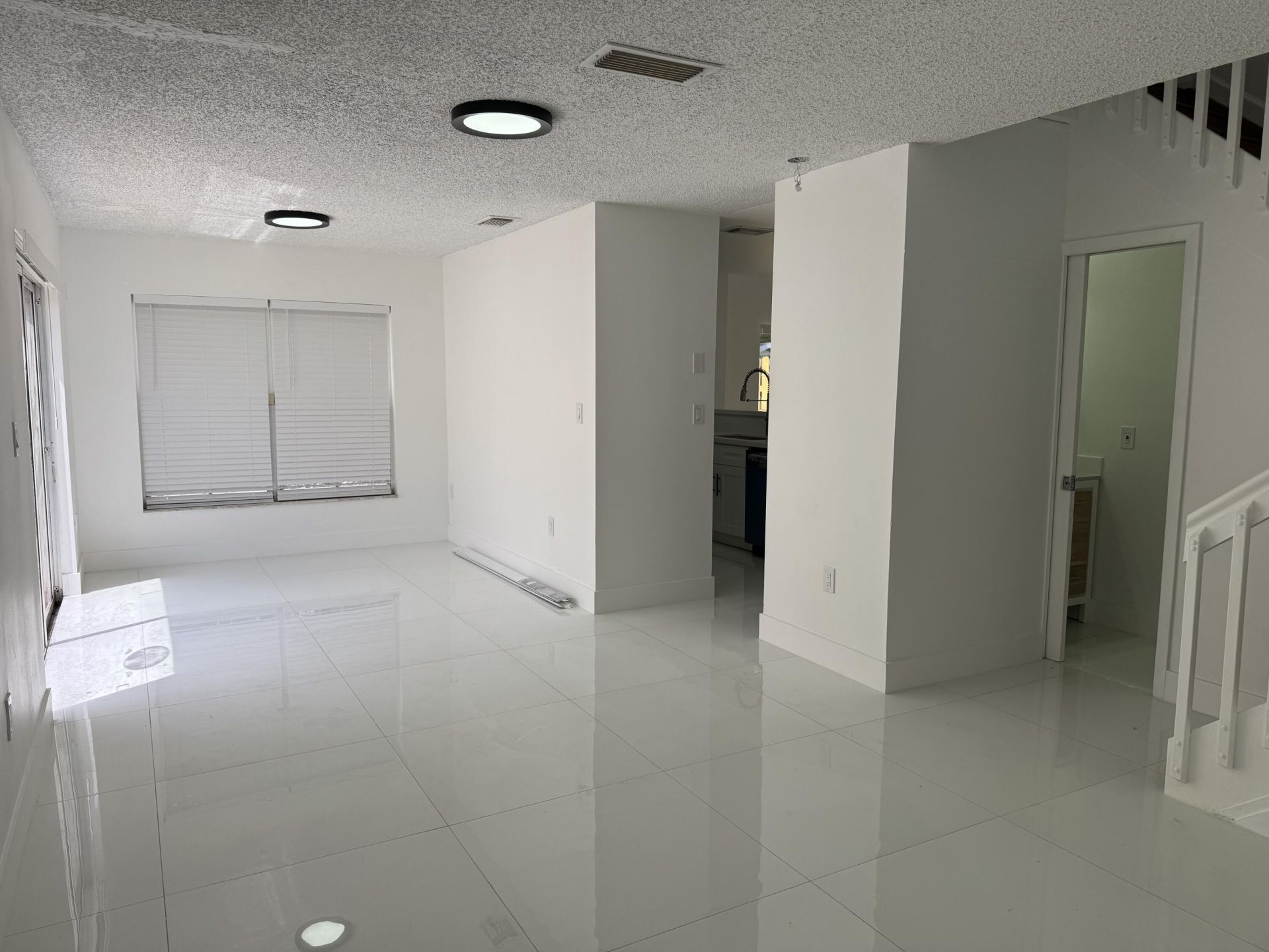 4421 SW 72nd Terrace, Davie, FL 33314 Photo