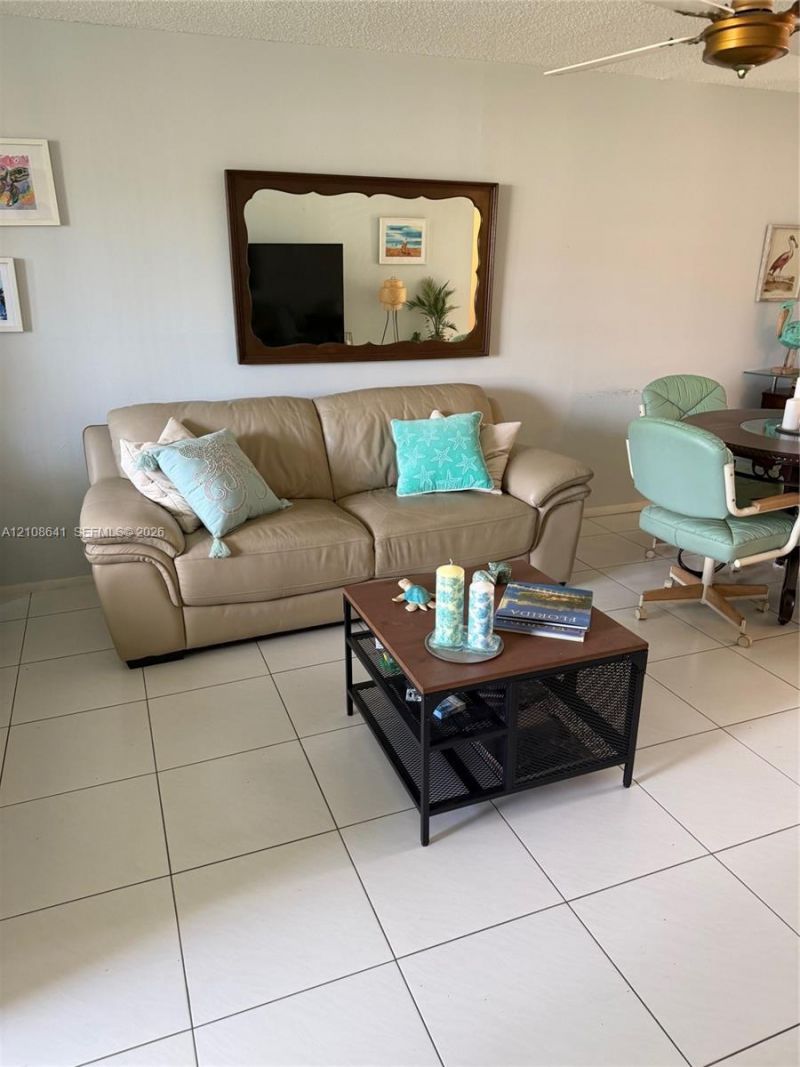 3071 E Sunrise Lakes Dr, Unit 103, Sunrise, FL 33322 Photo