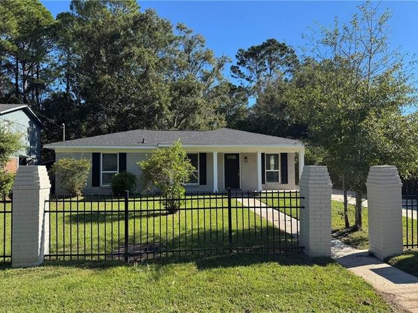 3410 Vestavia Street, Mobile, AL 36612