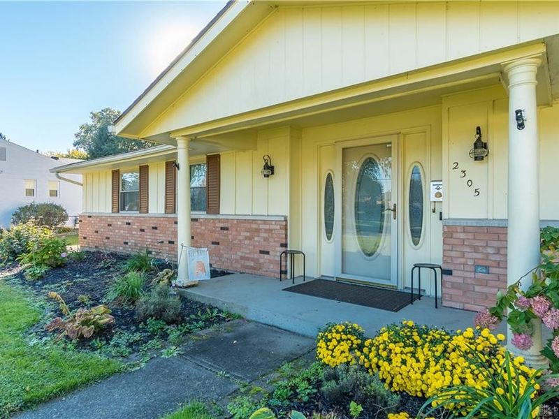 2305 Rebecca Drive, Springfield, OH 45503 Photo 4