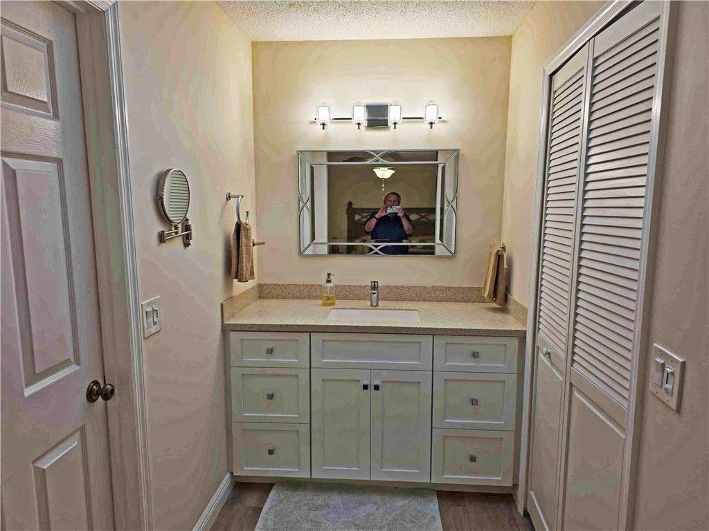 728 N Fischer Circle, Sebastian, FL 32958 Photo