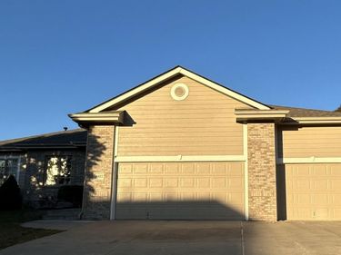 18422 D Street, Omaha, NE 68130