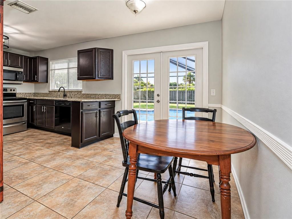 795 4th Lane, Vero Beach, FL 32962 Photo