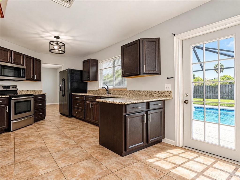 795 4th Lane, Vero Beach, FL 32962 Photo