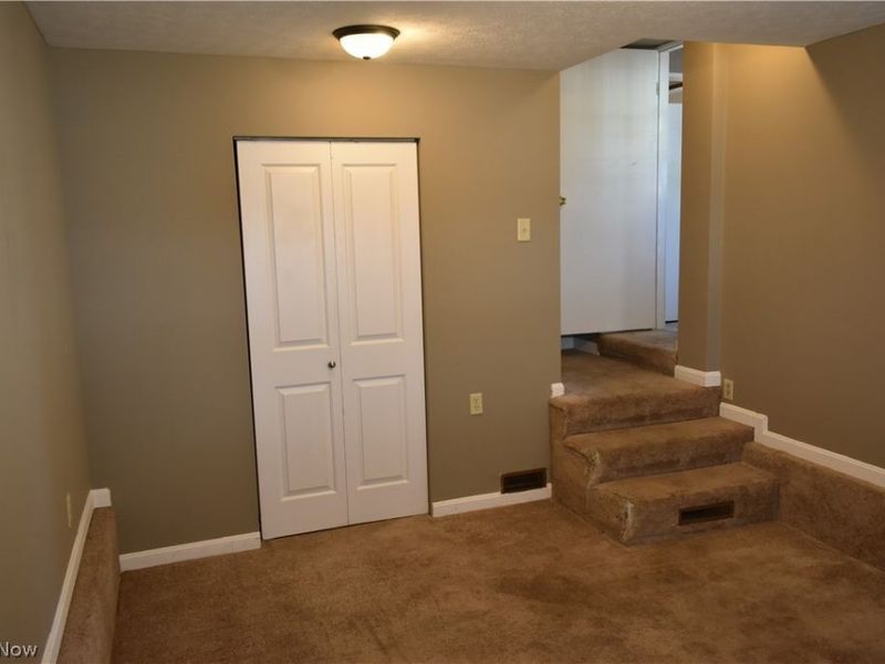 811 Grandview Avenue, Coshocton, OH 43812 Photo 13