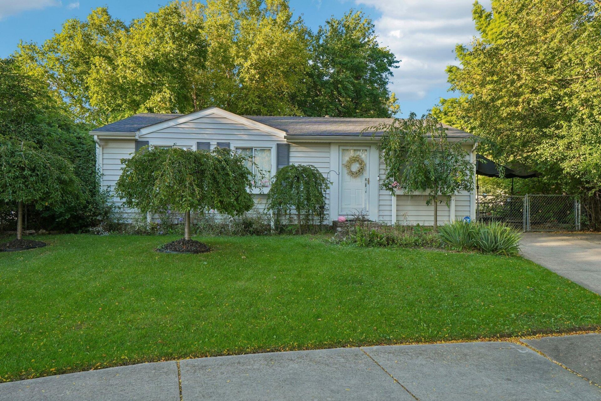7 Burlingame Court, Ann Arbor, MI 48108 Main Photo