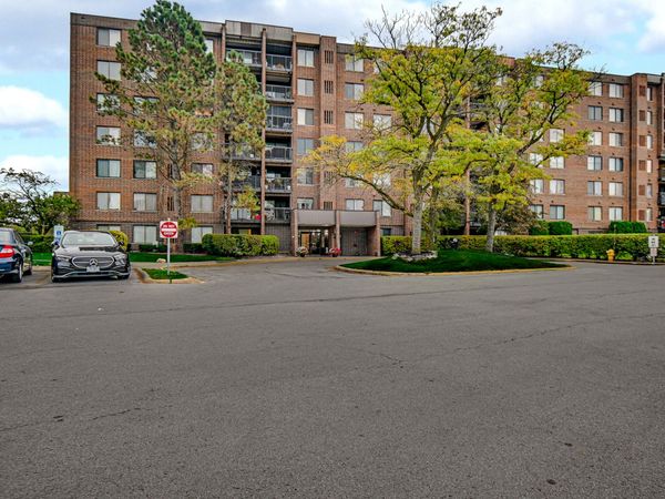 400 Park Avenue , Unit 204, Calumet City, IL 60409