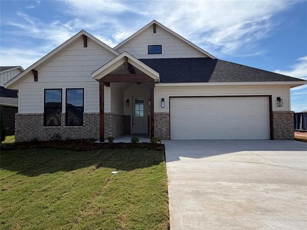 211 Outlander Way, Shawnee, OK 74804