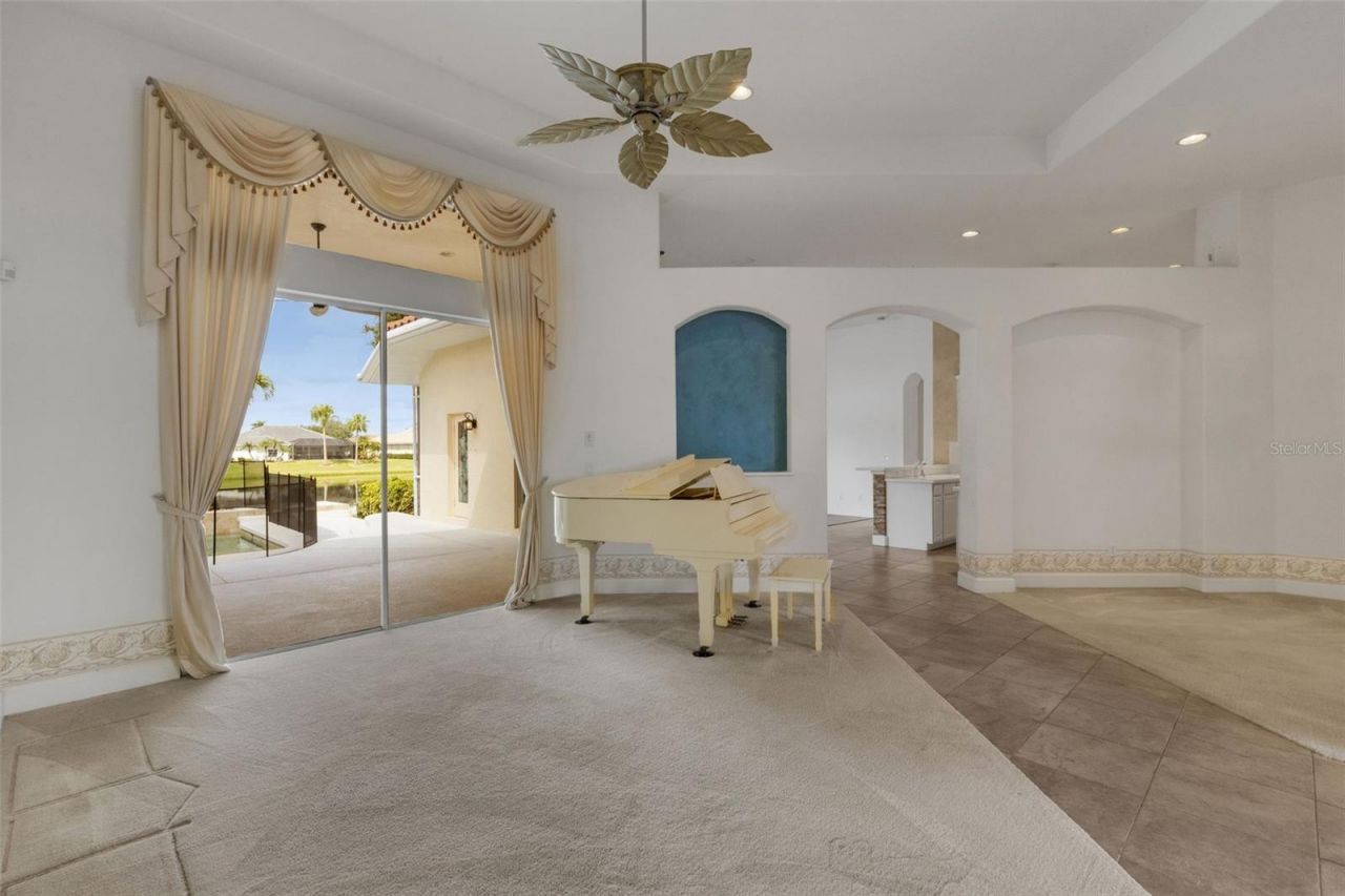 8339 Barton Farms Boulevard , Sarasota, FL 34240 Photo
