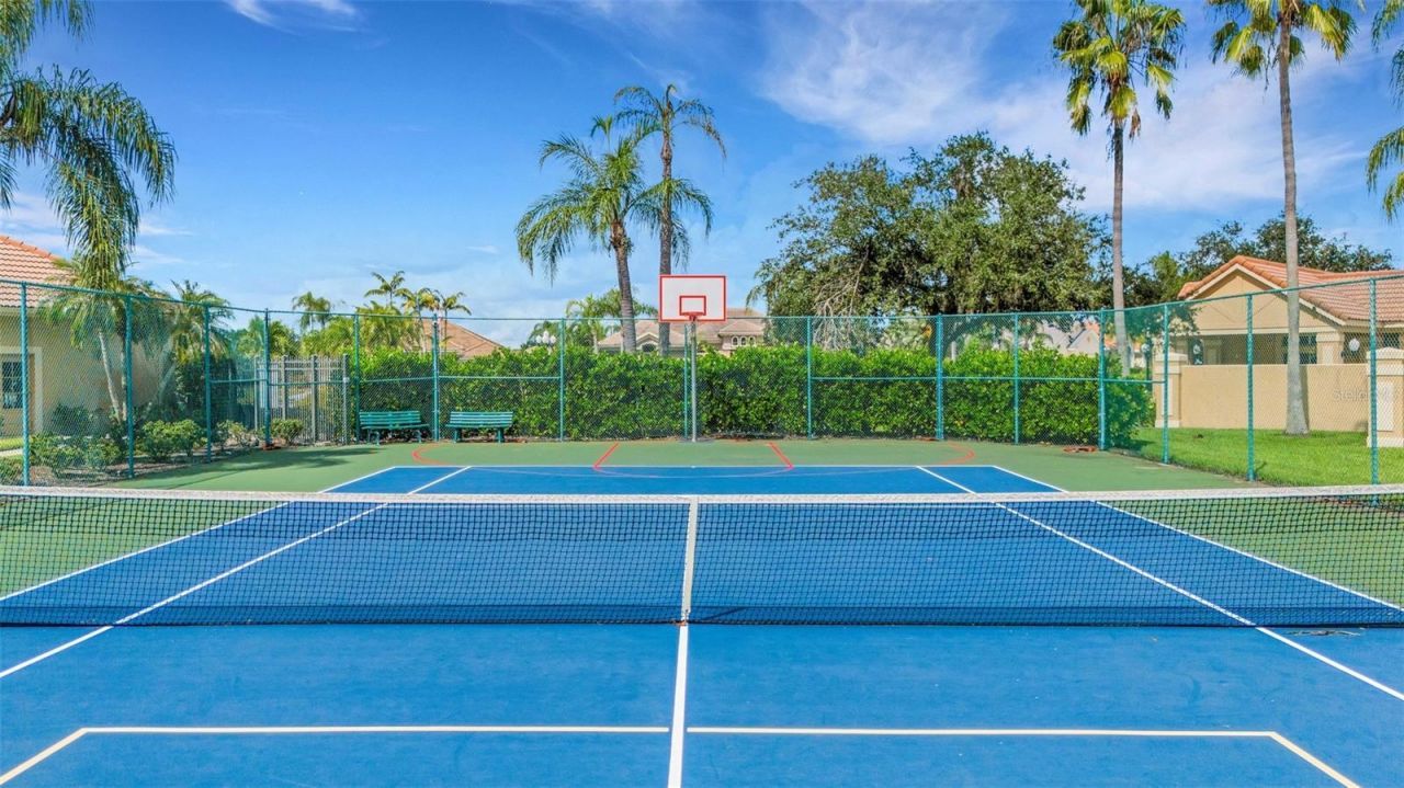 8339 Barton Farms Boulevard , Sarasota, FL 34240 Photo