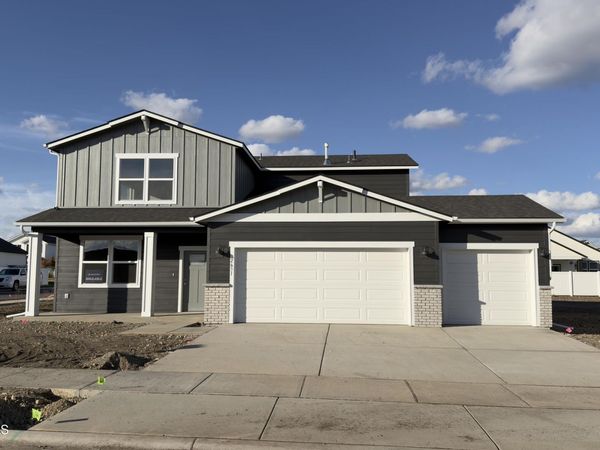 2631 N Andromeda St , Post Falls, ID 83854