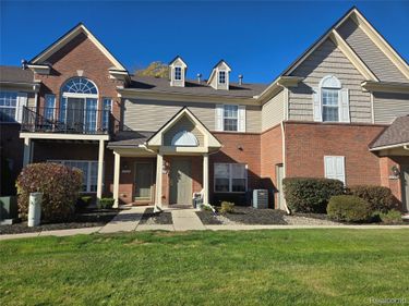 27337 Hidden Oaks Drive , Brownstown Township, Mi 48183
