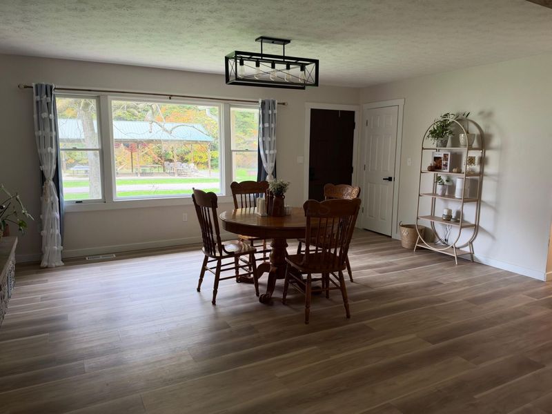 8875 Main Street SE, Corning, OH 43730 Photo 16