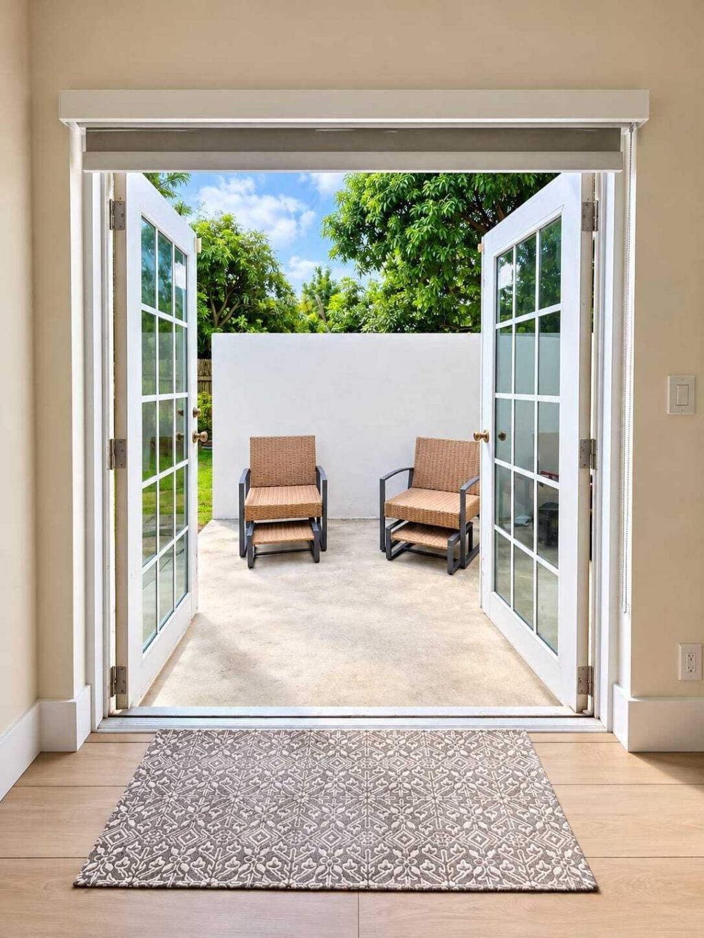 202 SW 52nd Avenue, Plantation, FL 33317 Photo