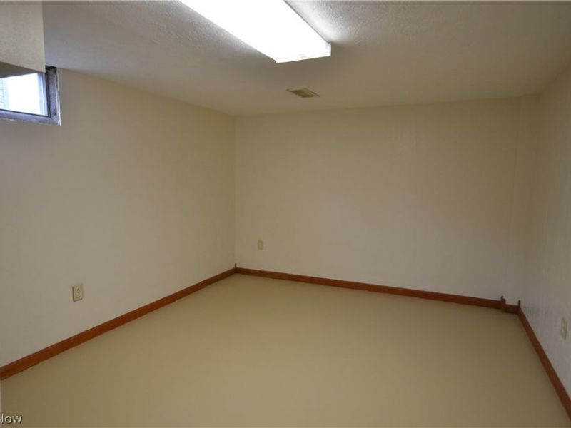 458 Sieber Avenue, Akron, OH 44312 Photo 20