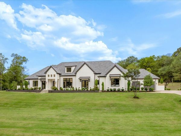 10740 CURTMAN DR, Eads, TN 38028