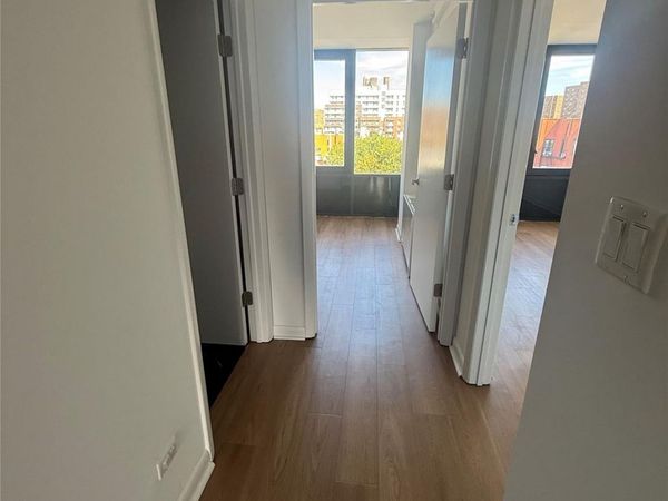 402 E 118th Street, Unit 7C-PH, New York (Manhattan), NY 10035