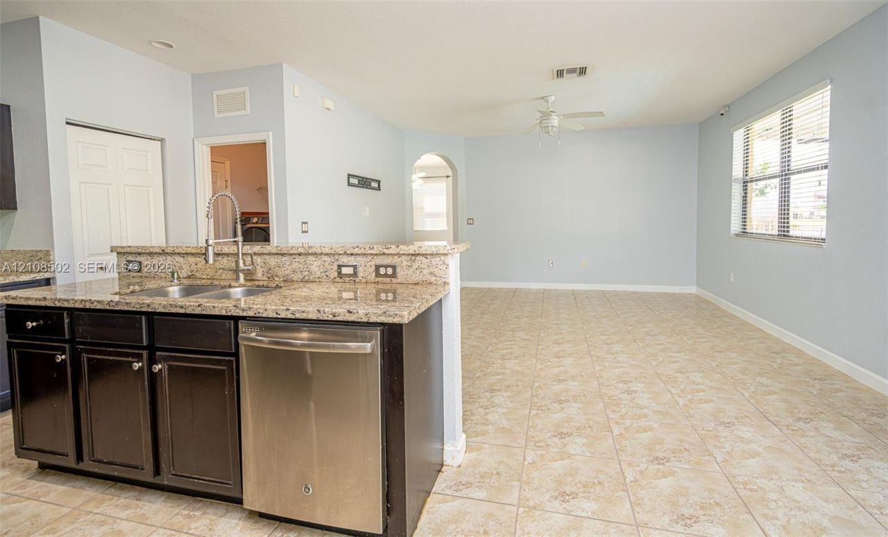 180 NE 26th Ave , Homestead, FL 33033 Photo