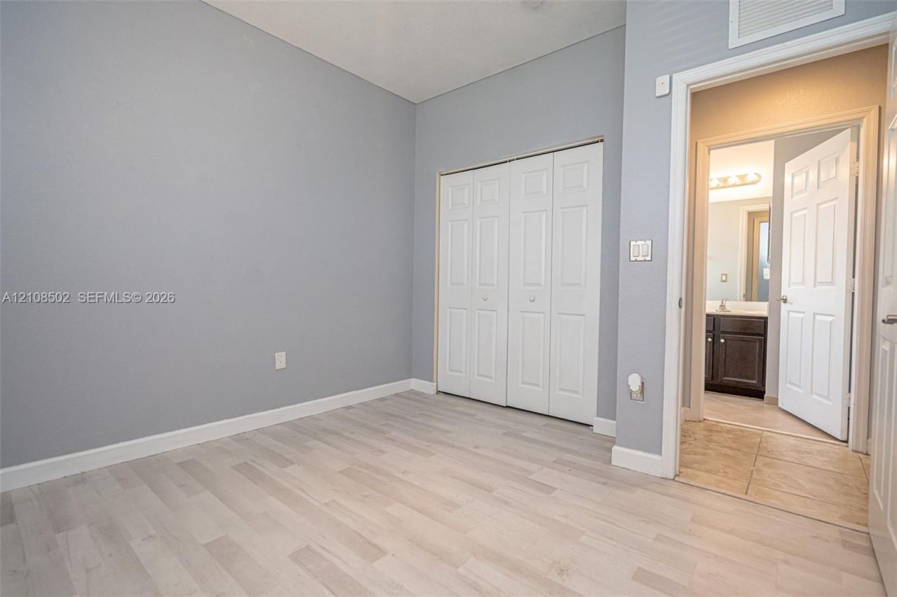 180 NE 26th Ave , Homestead, FL 33033 Photo