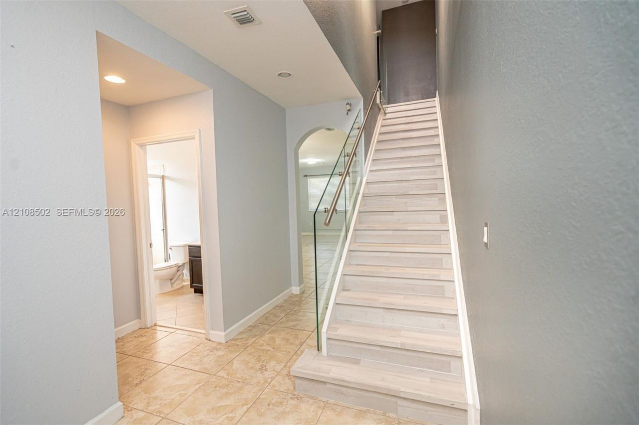 180 NE 26th Ave , Homestead, FL 33033 Photo