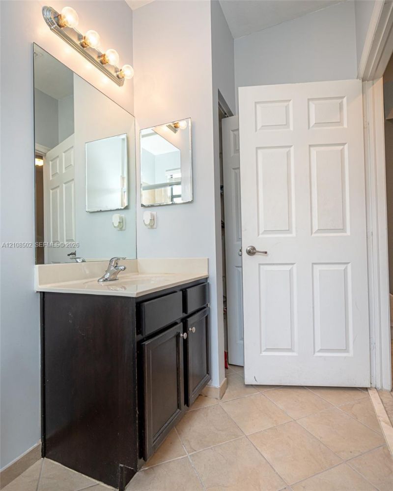 180 NE 26th Ave , Homestead, FL 33033 Photo