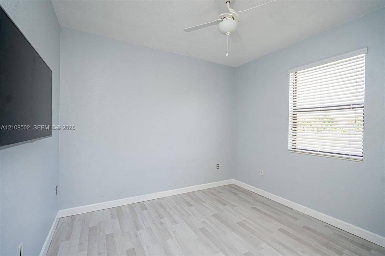 180 NE 26th Ave , Homestead, FL 33033 Photo