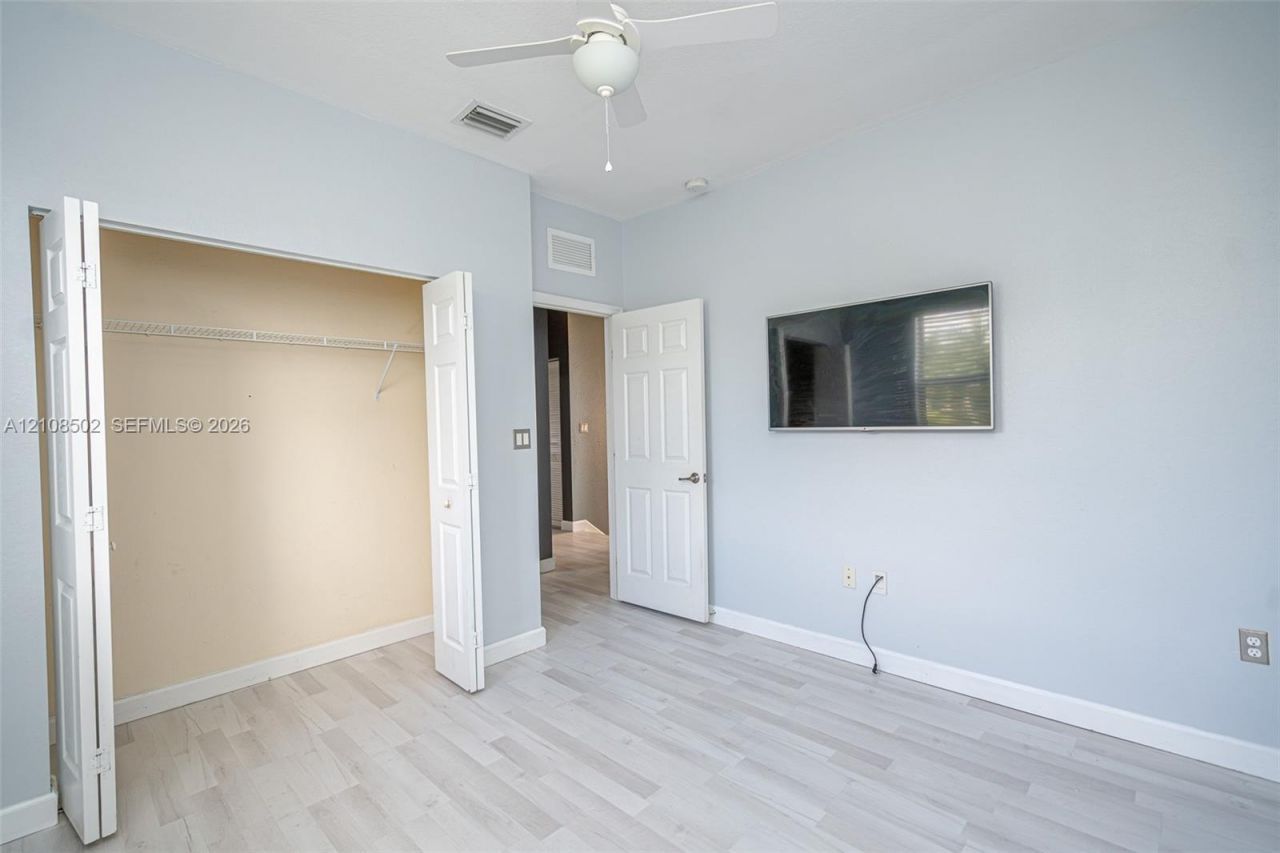 180 NE 26th Ave , Homestead, FL 33033 Photo