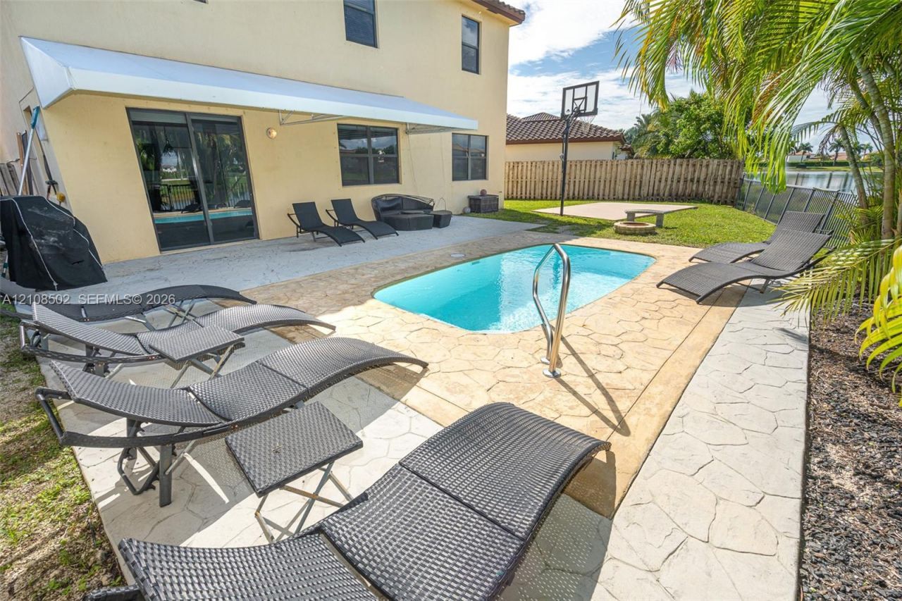 180 NE 26th Ave , Homestead, FL 33033 Photo