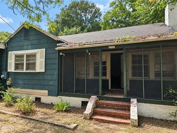 6102 Petty Street SW, Covington, GA 30014