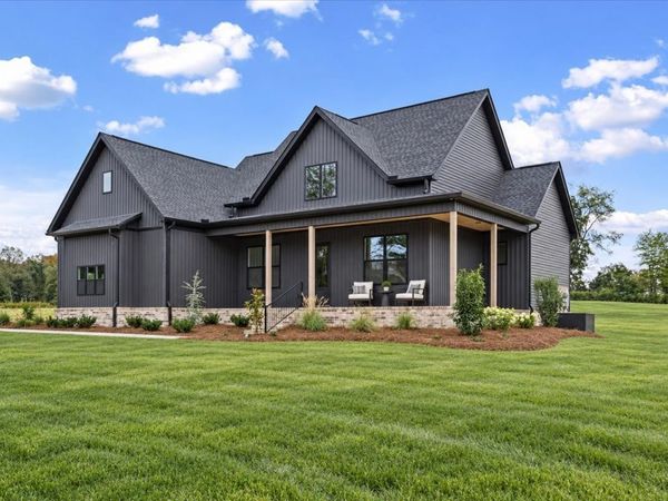 166 Lightfoot Ln , Estill Springs, TN 37330