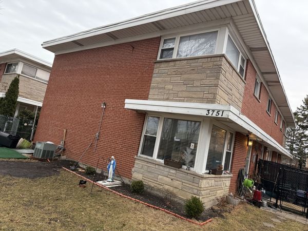 3751 W DEVON Avenue, Unit C, Chicago, IL 60659