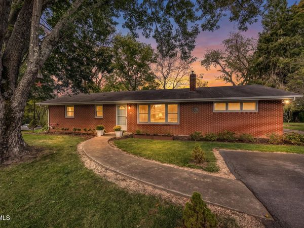133 Northeast Drive, Johnson City, TN 37601