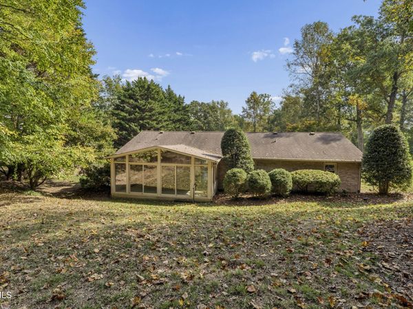 500 New Bethel Road, Piney Flats, TN 37686