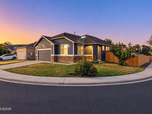 2058 Rawles Drive, Fernley, NV 89408