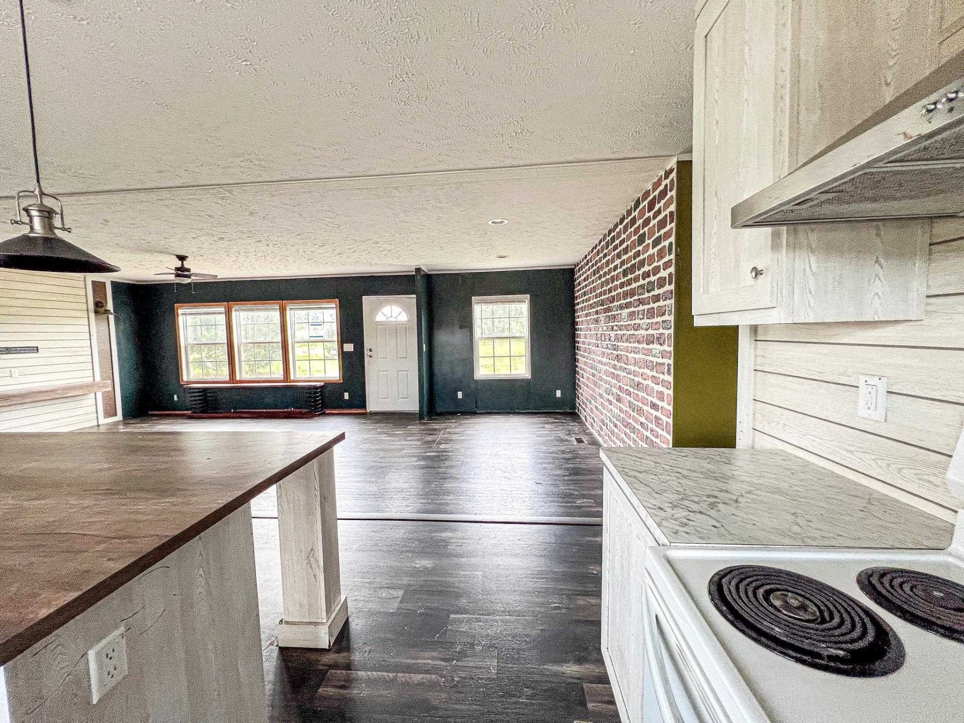 176 Old Flowers Rd.  Photo 12