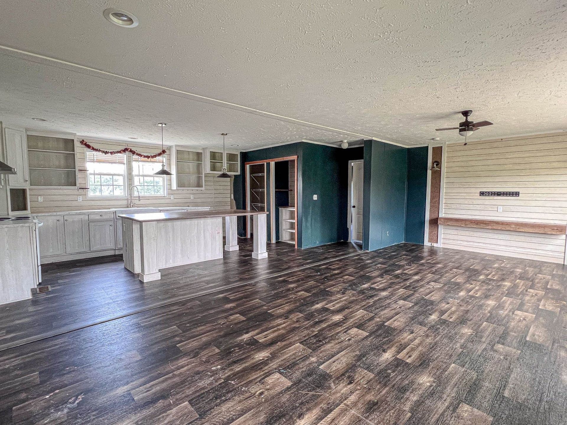 176 Old Flowers Rd.  Photo 6