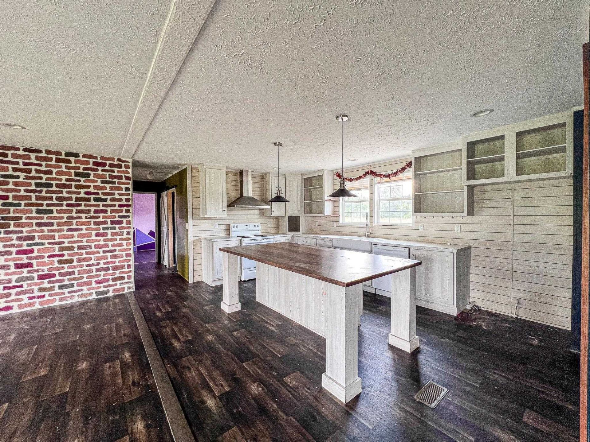 176 Old Flowers Rd.  Photo 7