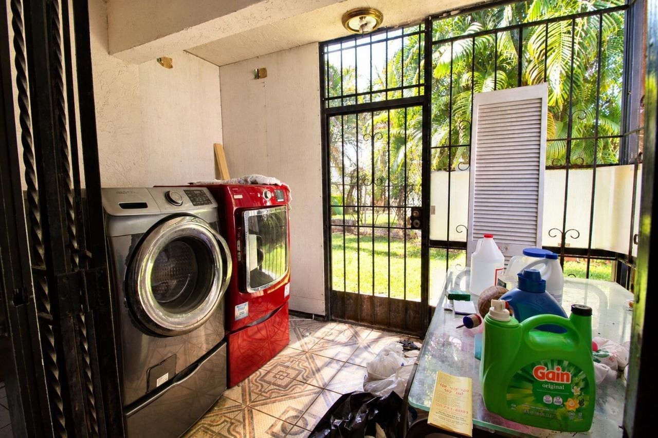 13946 NE 4th Ave C B Avenue, Unit CB, Miami, FL 33161 Photo