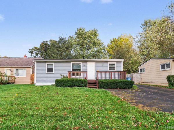 3291 Melmoor Street , Commerce Township, Mi 48382