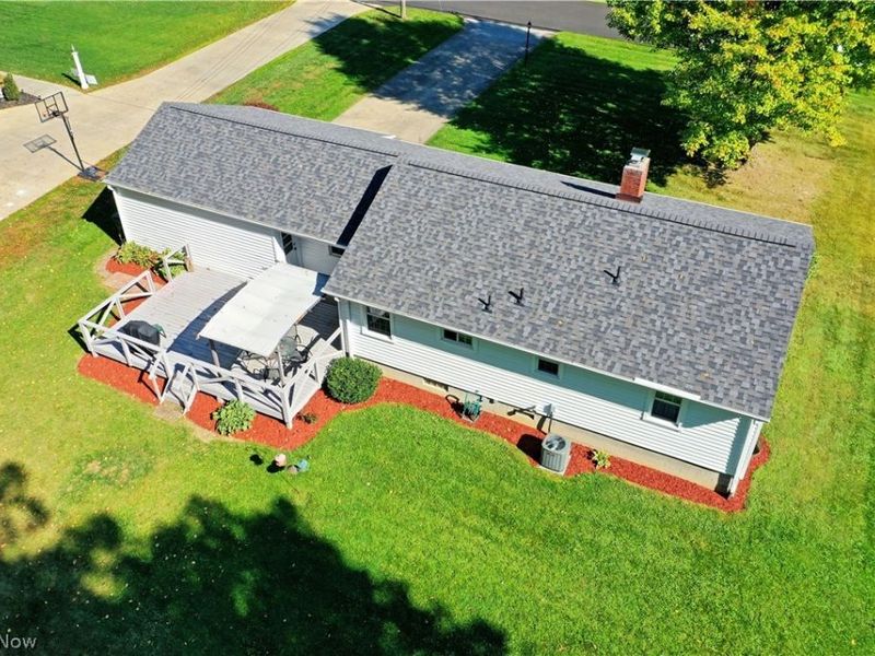 320 Montridge Drive, Canfield, OH 44406 Photo 11