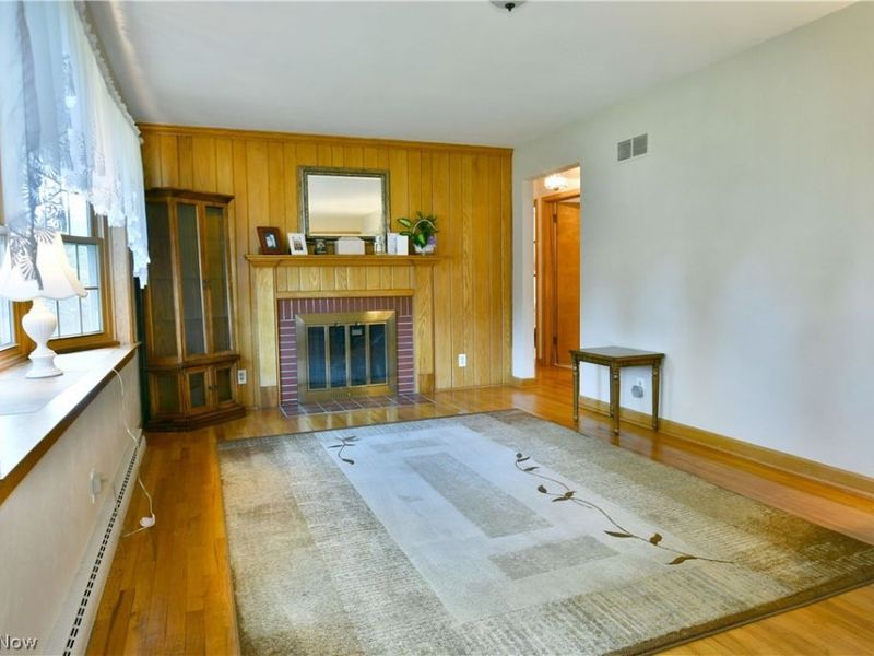 320 Montridge Drive, Canfield, OH 44406 Photo 12