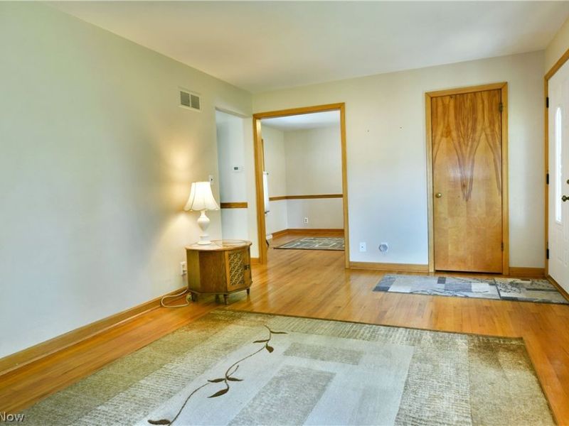 320 Montridge Drive, Canfield, OH 44406 Photo 17