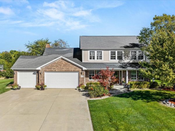 2315 Oakwood Lane , Marseilles, IL 61341