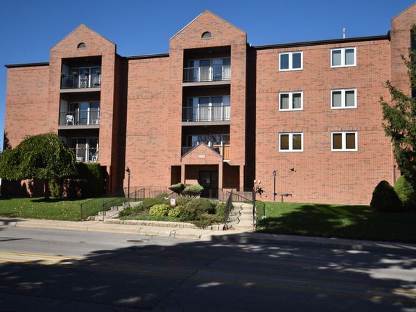 6550 W GUNNISON Street , Unit 305, Harwood Heights, IL 60706