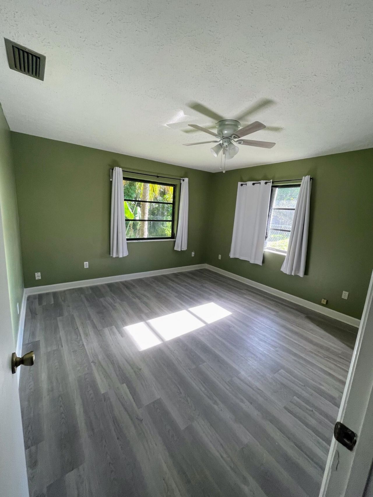2616 Newport Drive, Fort Pierce, FL 34982 Photo