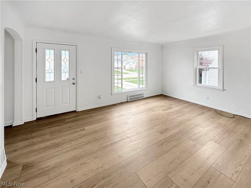 5811 Orchard Avenue, Parma, OH 44129 Photo 2
